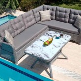 Έπιπλα Εξωτερικού Χώρου